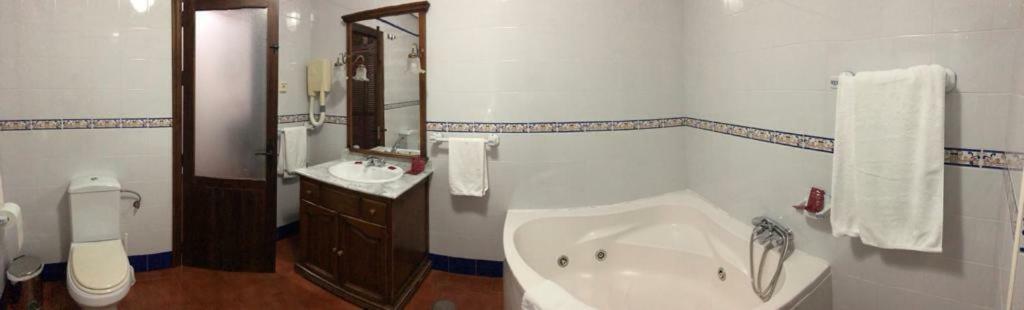 Hotel La Yedra Antequera Luaran gambar